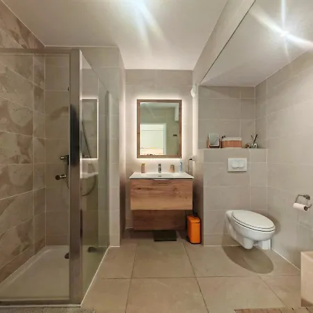 Bel Air Rooftop Pool Seaview 아파트