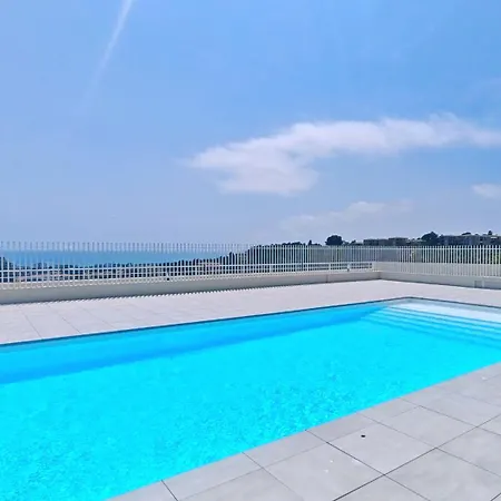 Daire Bel Air Rooftop Pool Seaview Villeneuve-Loubet