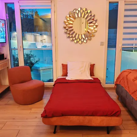 Bel Air - Panoramic Pool - Parking Appartement